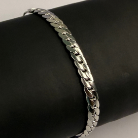 Moonlit bracelet